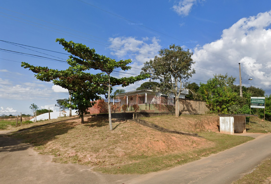 Vereadores querem resposta sobre obras da ESF no Bairro Castro